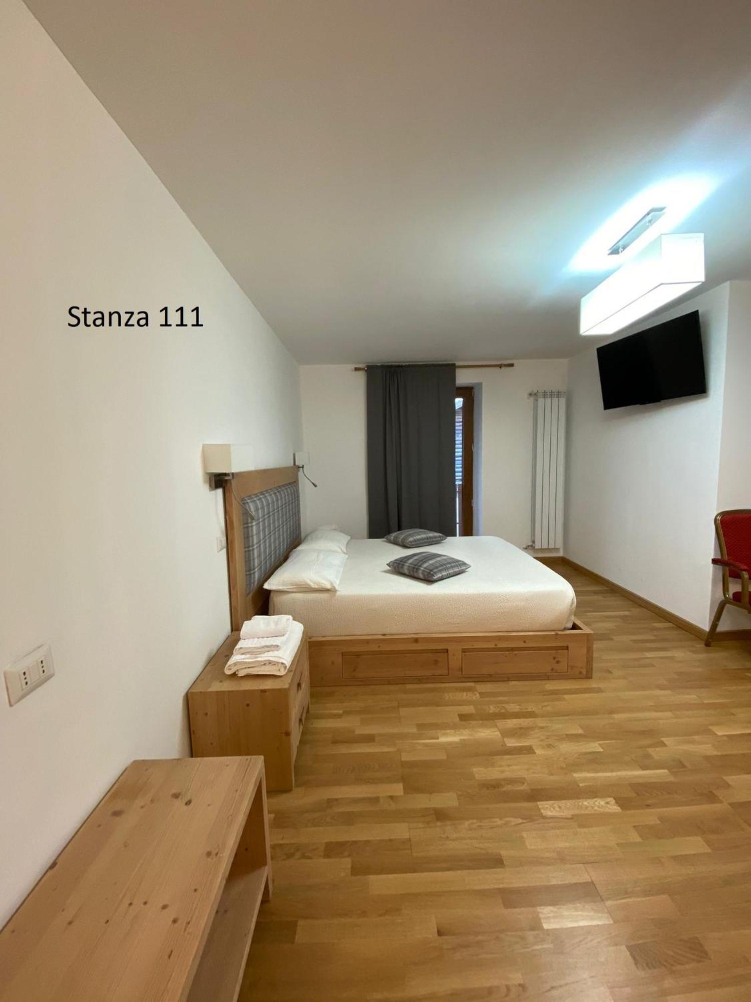Hotel Pizboè Mazzin Esterno foto
