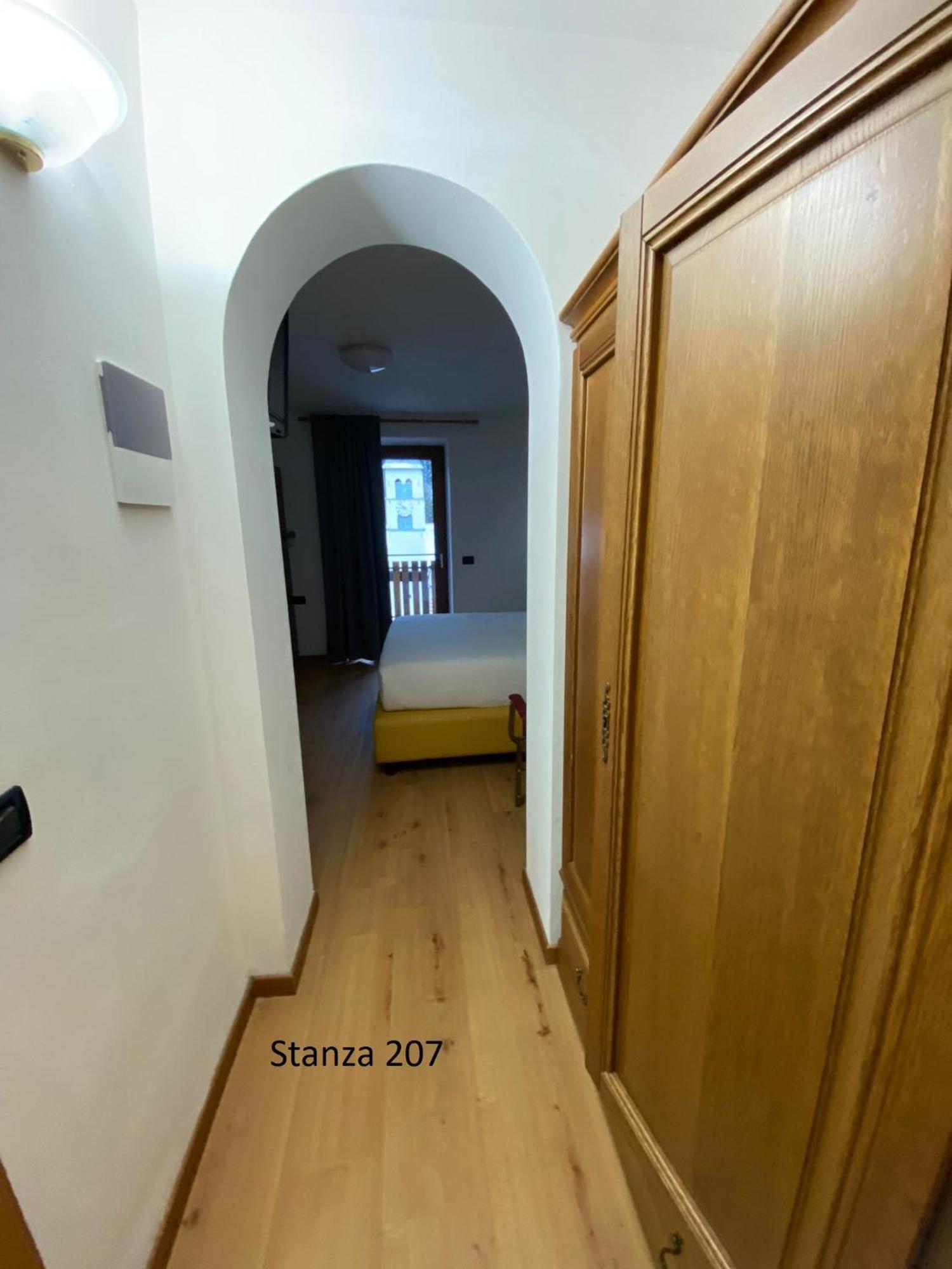 Hotel Pizboè Mazzin Esterno foto
