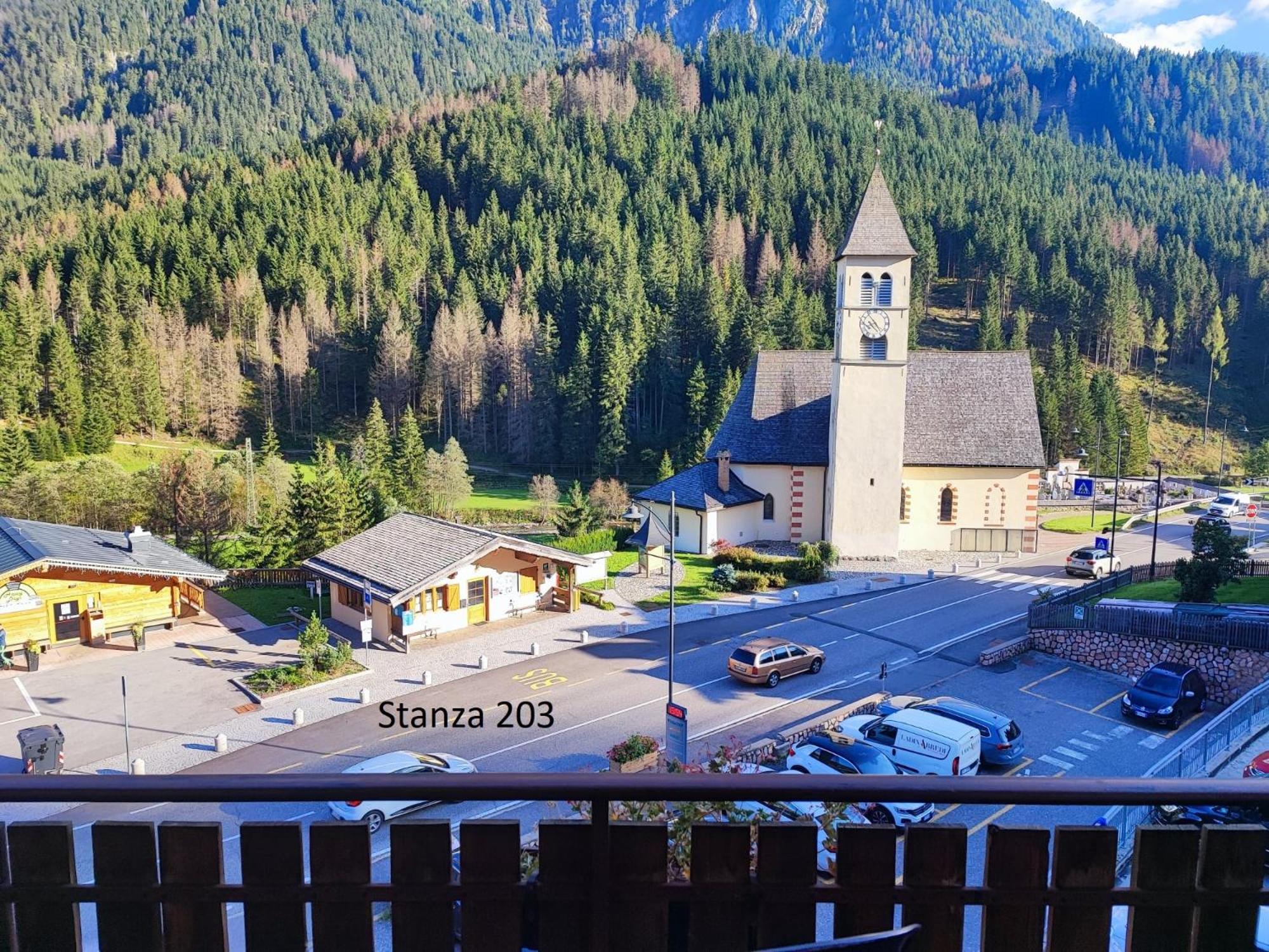 Hotel Pizboè Mazzin Esterno foto