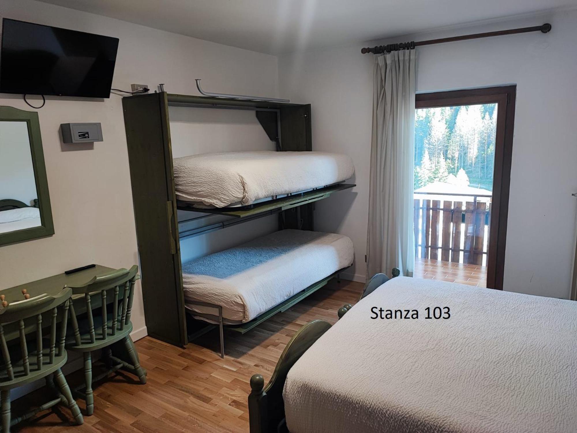 Hotel Pizboè Mazzin Esterno foto
