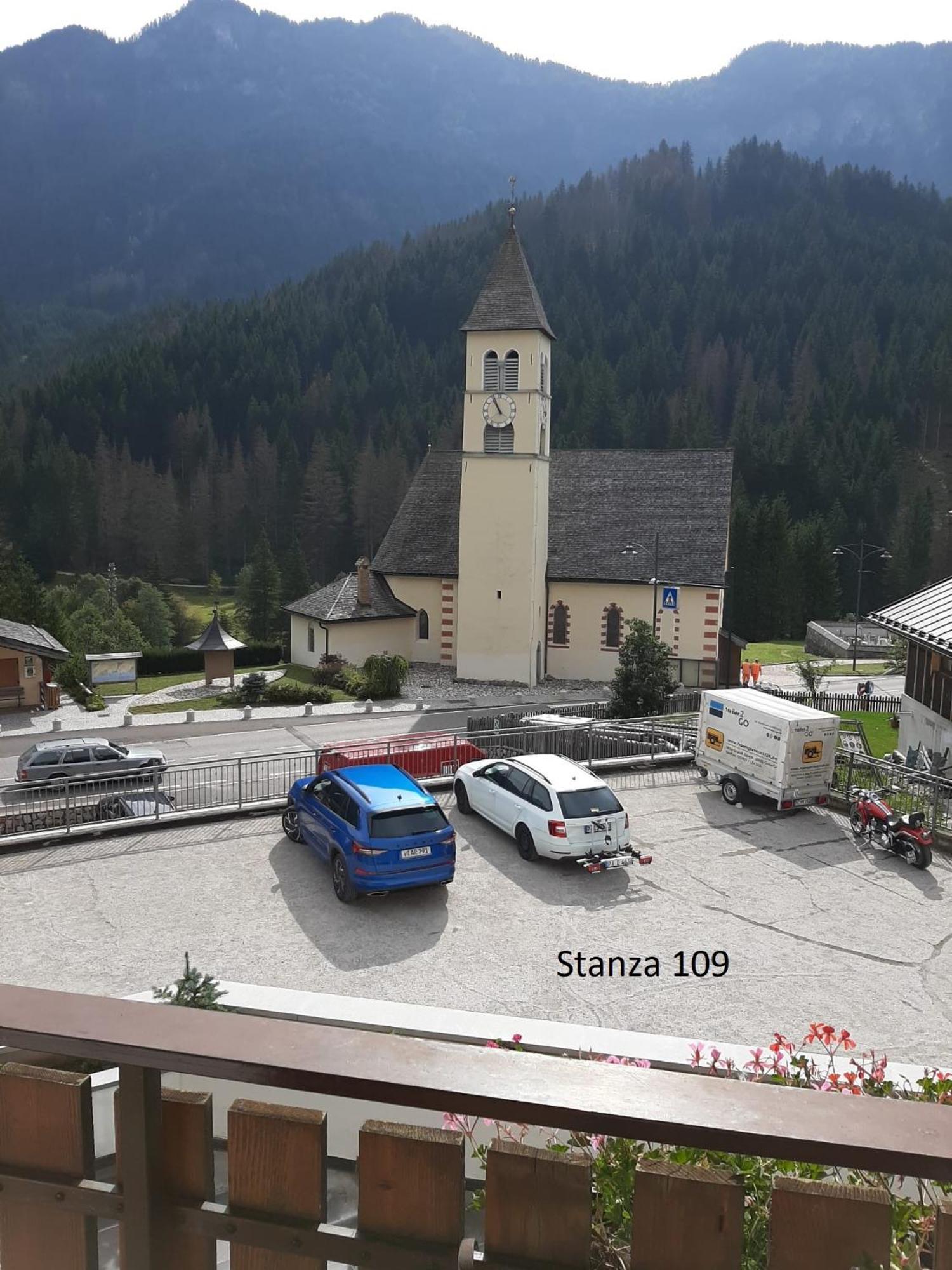 Hotel Pizboè Mazzin Esterno foto