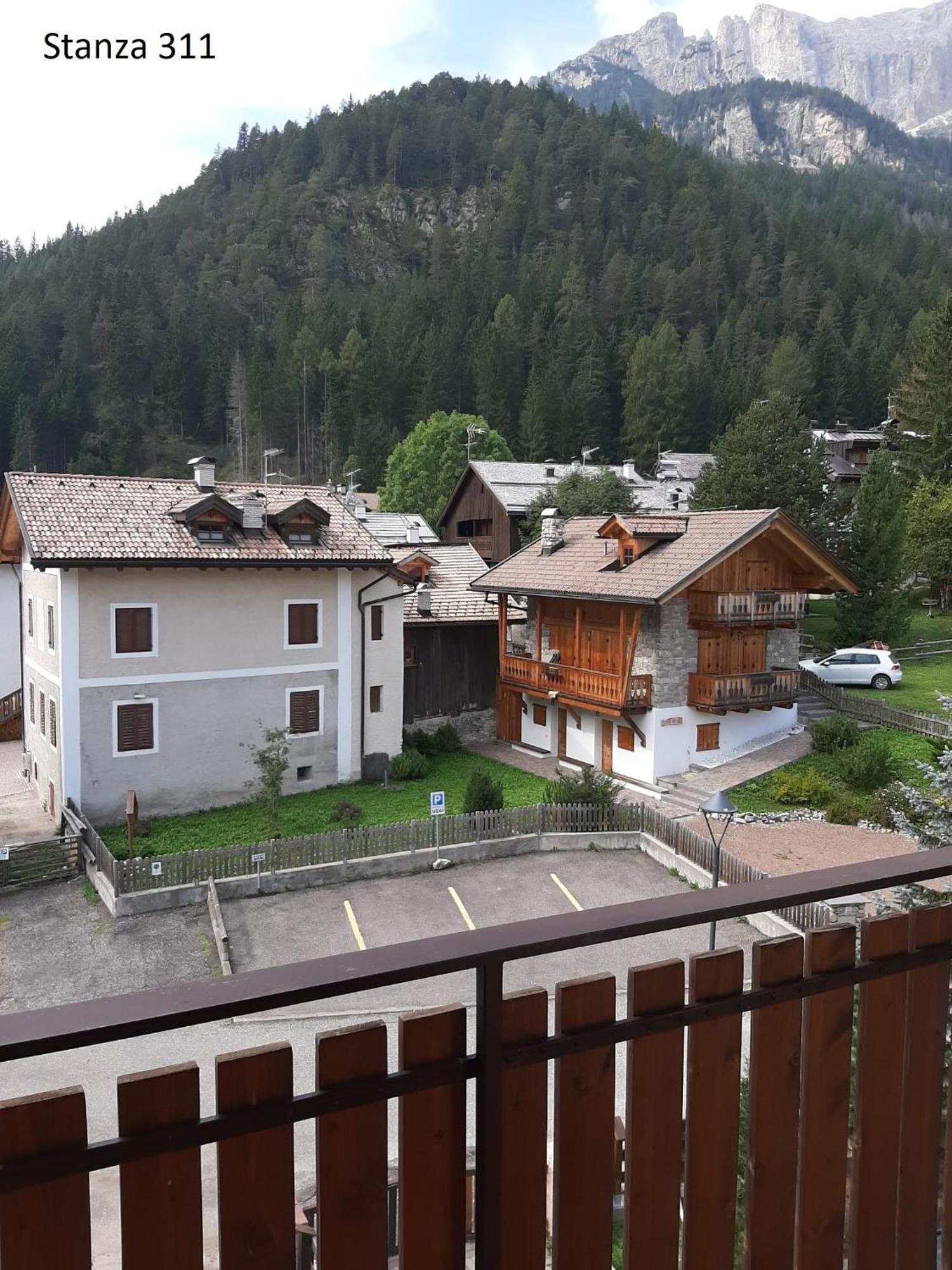 Hotel Pizboè Mazzin Esterno foto